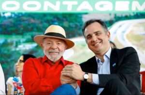 Presidente Lula e senador Rodrigo Pacheco em agenda de anúncios de obras do novo PAC em Contagem (MG)
