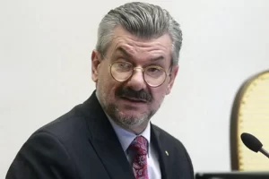 O ministro Marco Buzzi é investigado pelo CNJ por assédio sexual