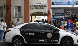 Fachada da delegacia que investiga o crime