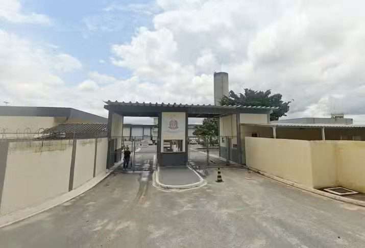 Fachada da P2 de Potim