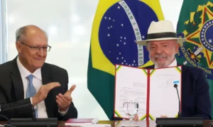 Lula e o vice-presidente Alckmin