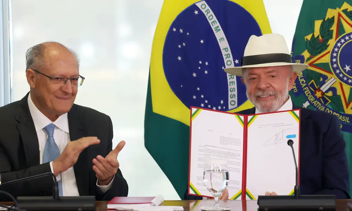 Lula e o vice-presidente Alckmin