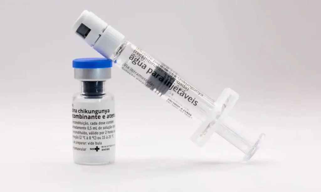 vacina contra chikungunya