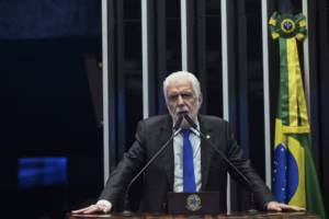 O senador Jaques Wagner